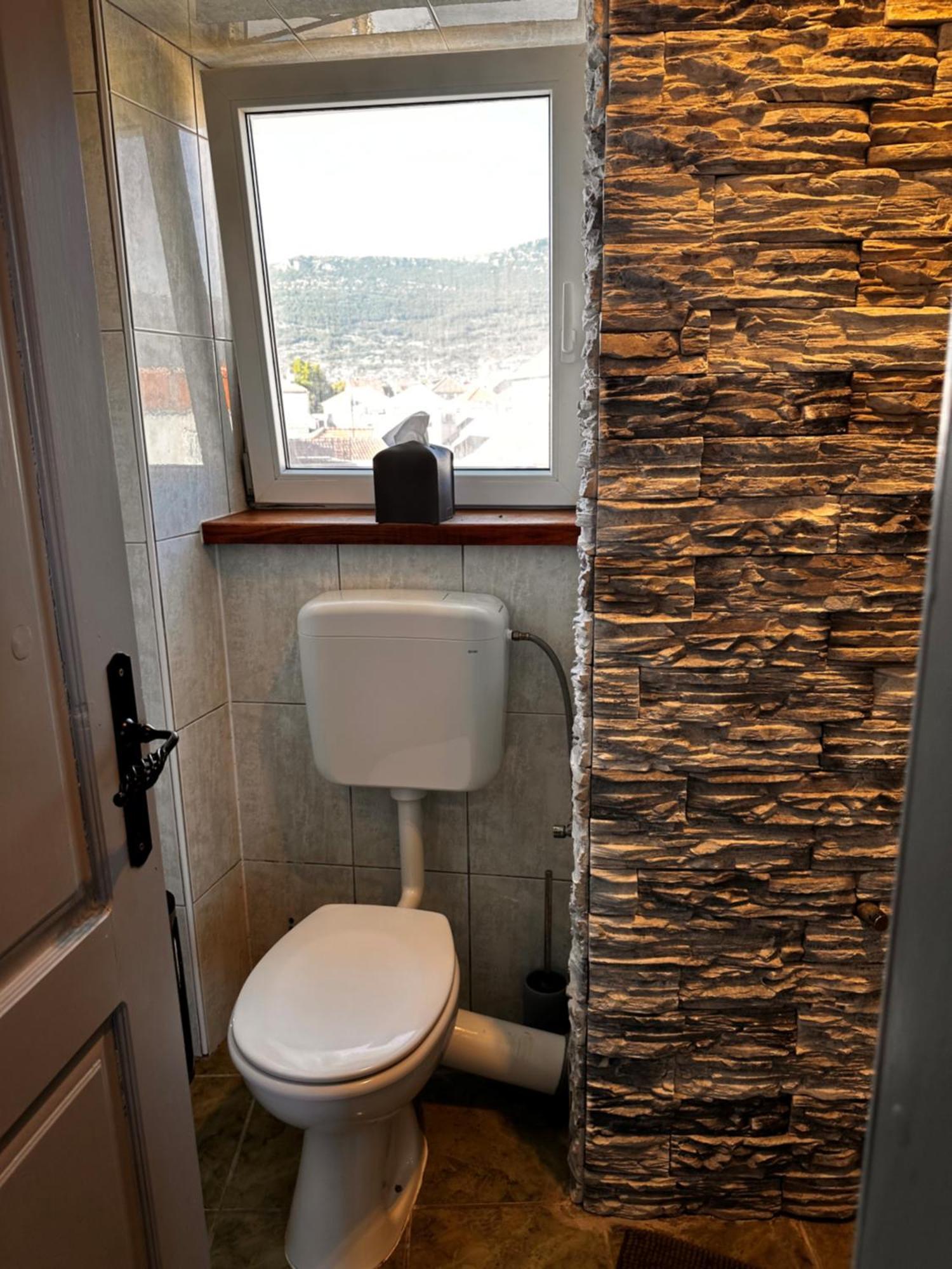 XIV Century Rooms Kaštela Стая снимка