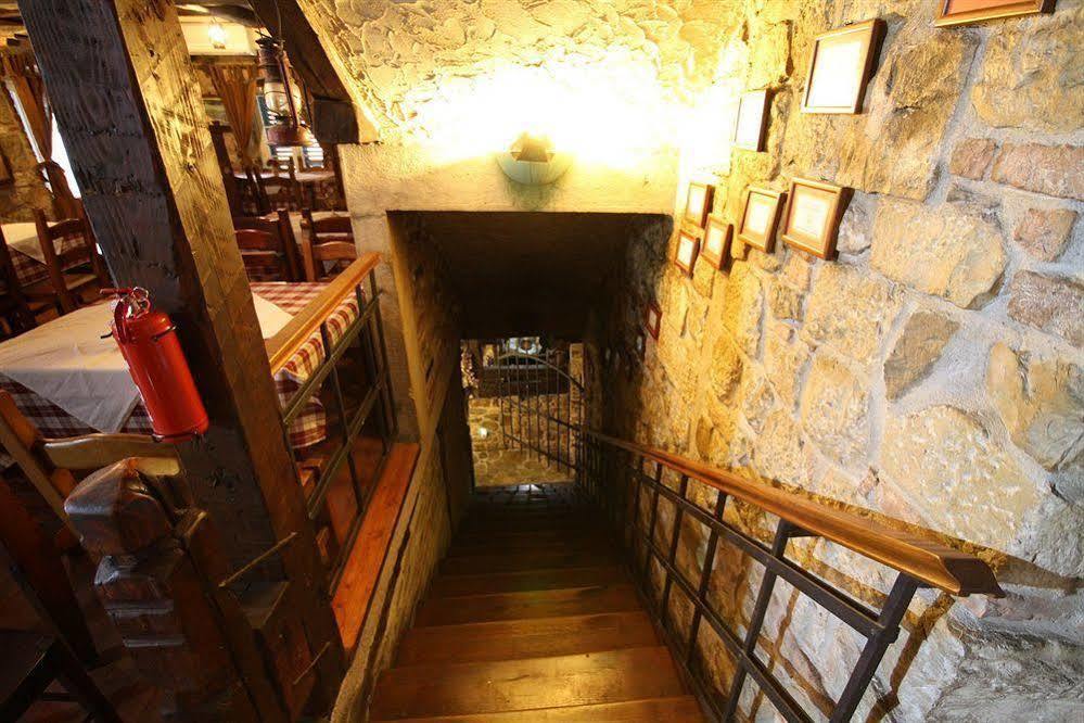 XIV Century Rooms Kaštela Екстериор снимка